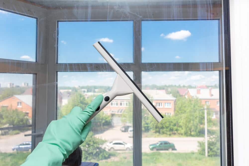 Exterior cleaning in the River Ridge area