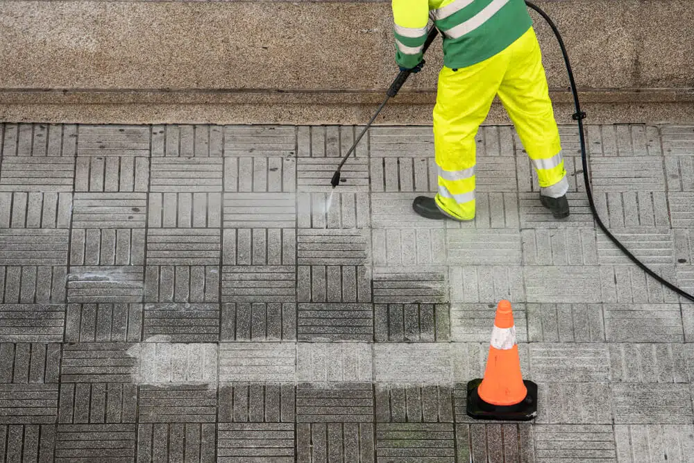 Exterior cleaning in the Gretna area
