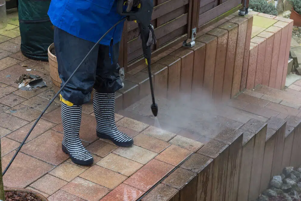 Exterior cleaning in the Harvey area