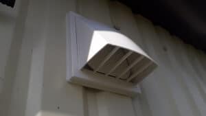 clean dryer vent 