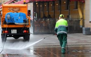 Storefront Condition and What Customers Read Into It